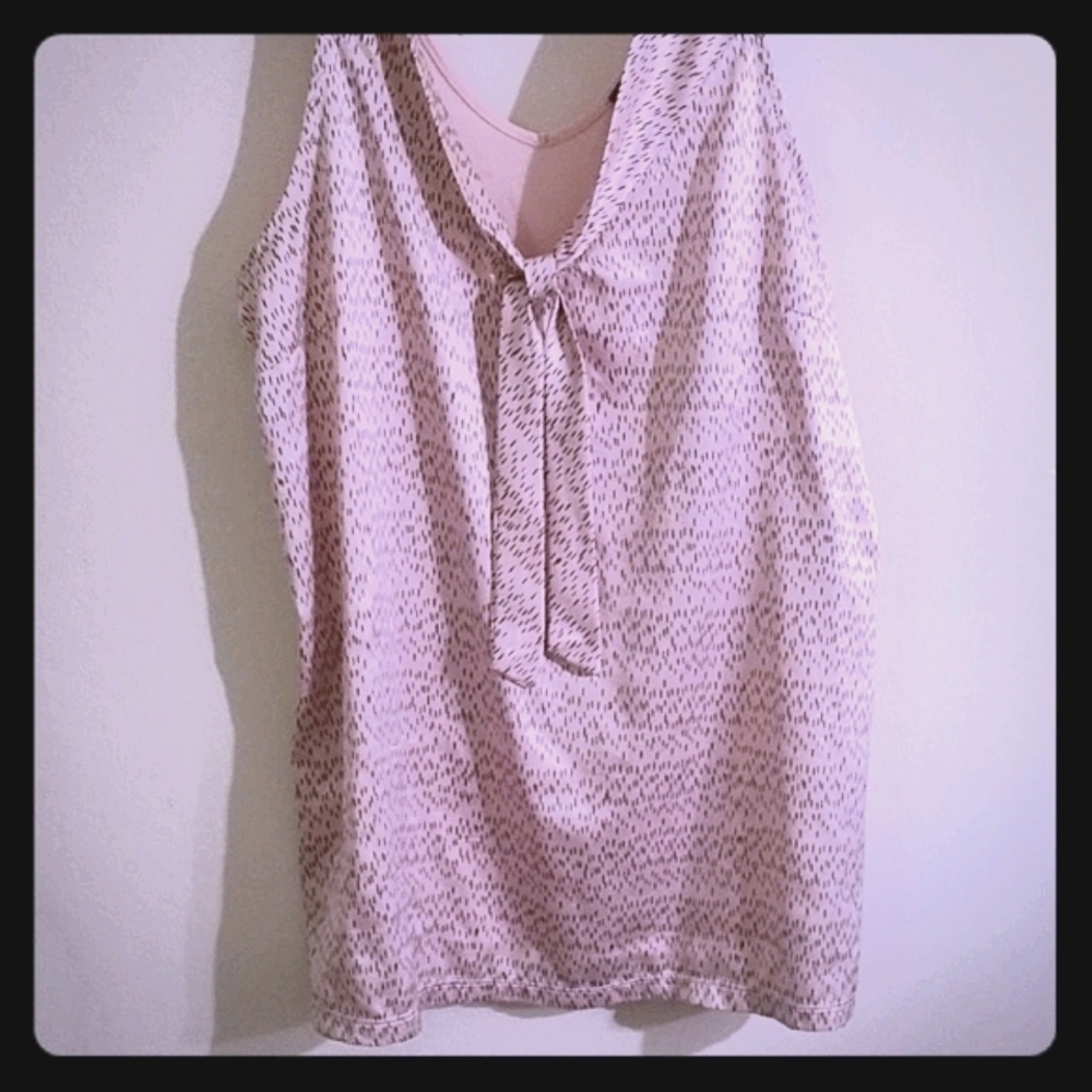 The Limited sleeveless blouse